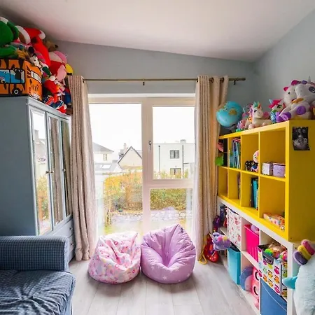 Holiday home Large Center With Parking By The Sea