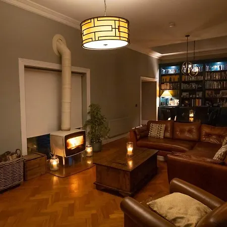 Large Center With Parking By The Sea Holiday home *